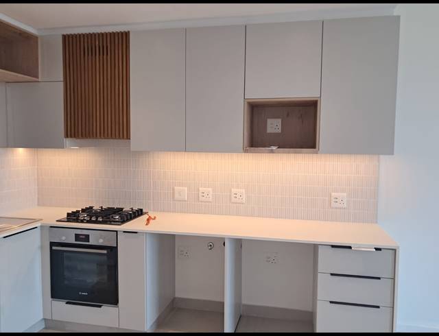 1 BEDROOM FLAT TO LET IN IZINGA RIDGE